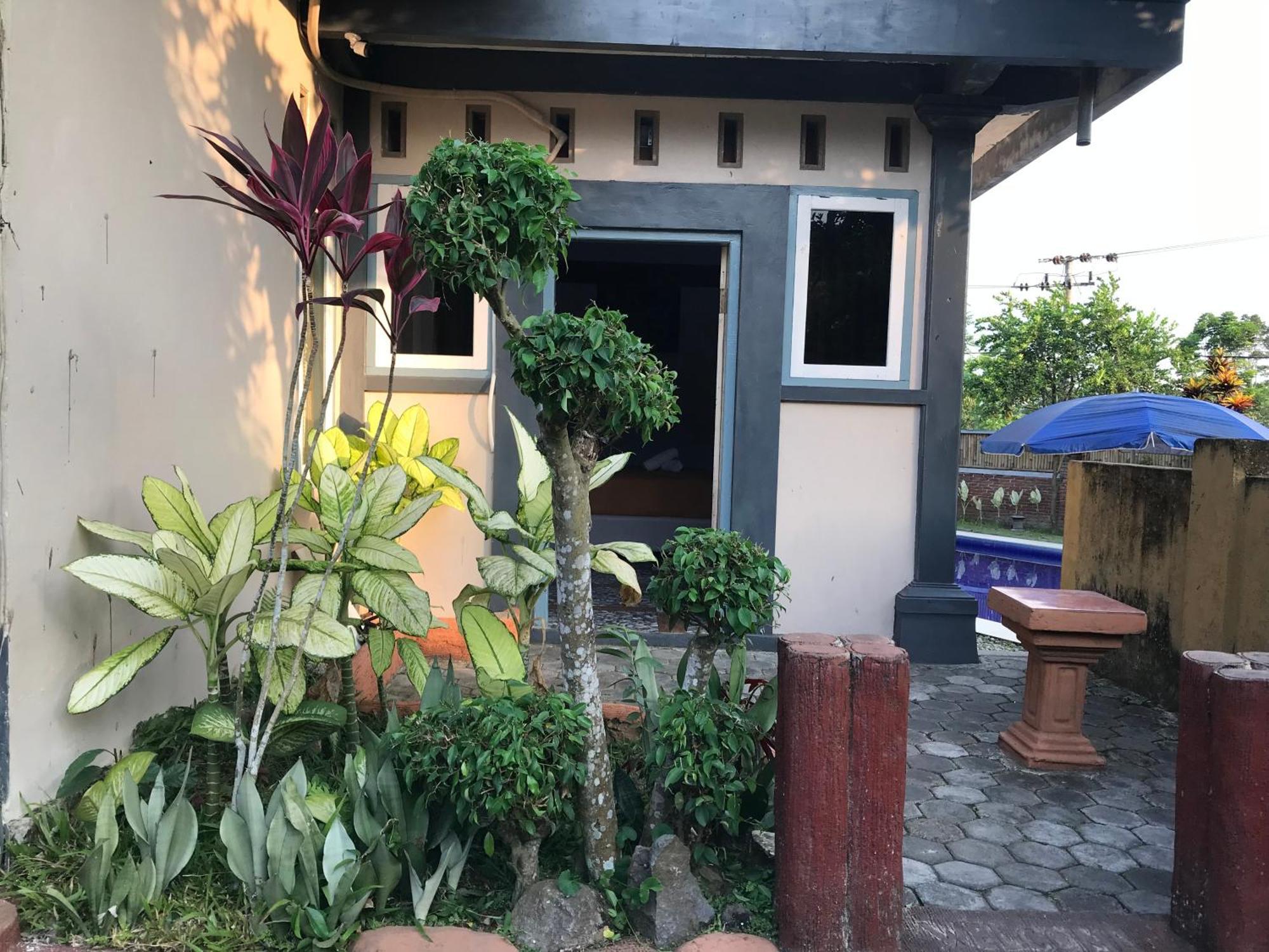 Bello Bungalow Batukliang ภายนอก รูปภาพ