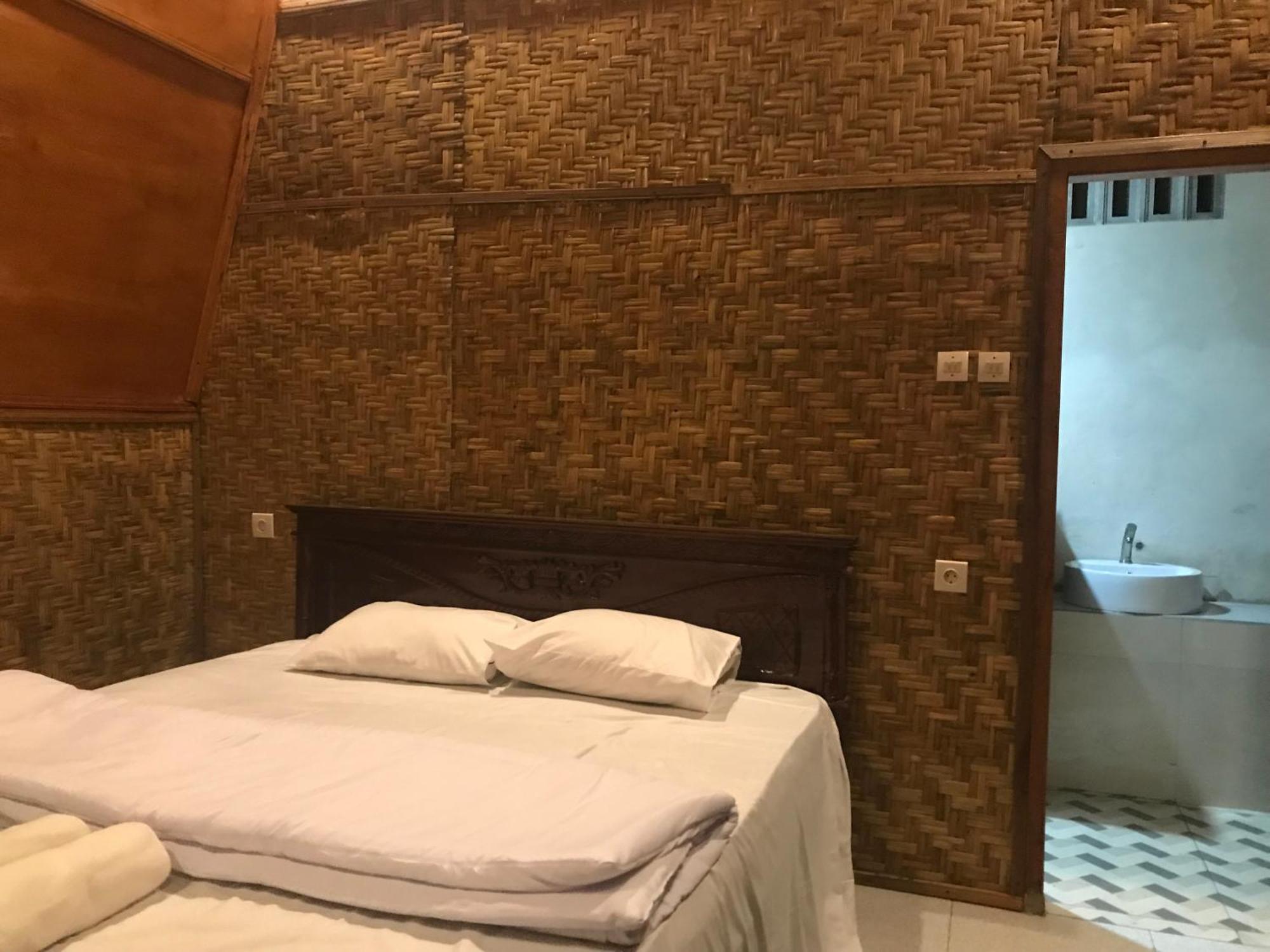 Bello Bungalow Batukliang ภายนอก รูปภาพ